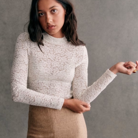 Sezane Taori Blouse in Ecru - Picture 1 of 4